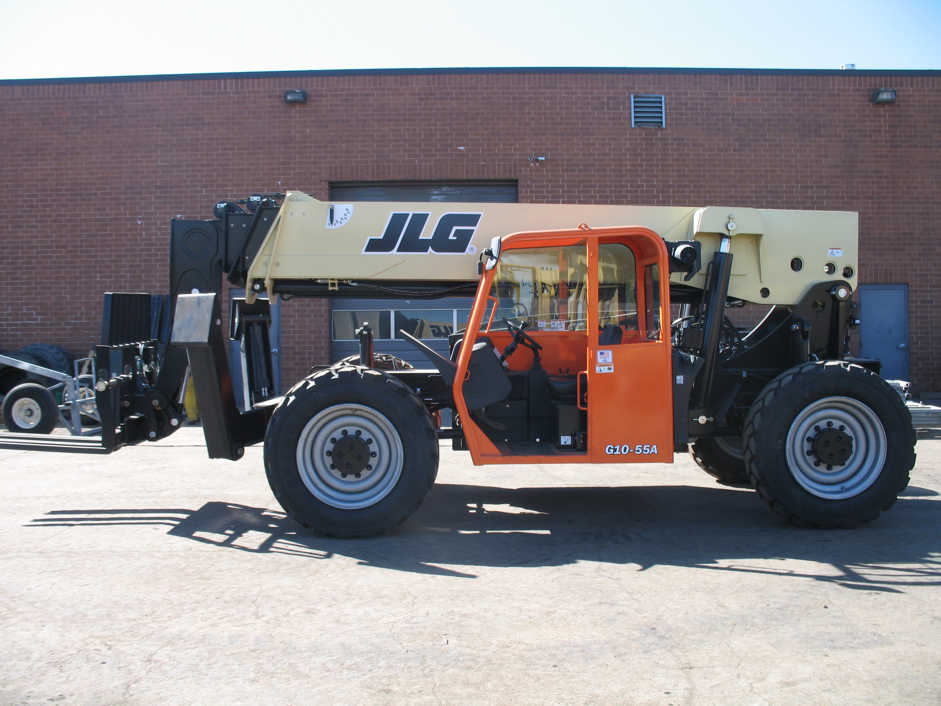 2014 JLG G10-55A